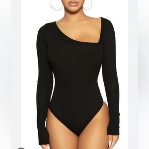 NWT Naked Wardrobe Asymmetrical Ribbed Bodysuit - Women’s XL
